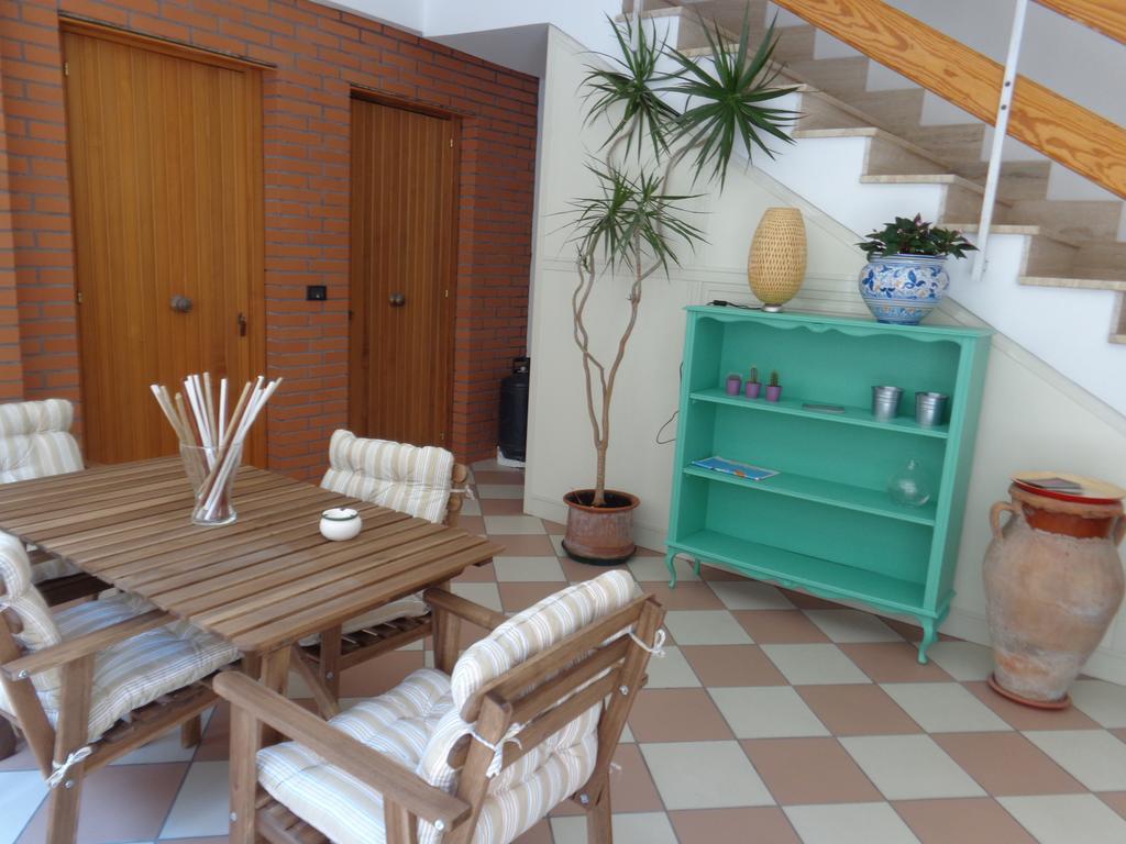 Akron B&B SantʼAlessio Siculo エクステリア 写真