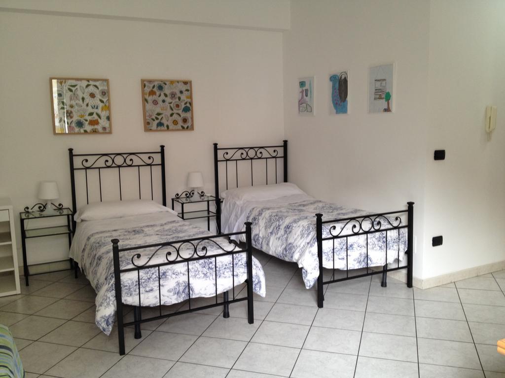 Akron B&B SantʼAlessio Siculo エクステリア 写真