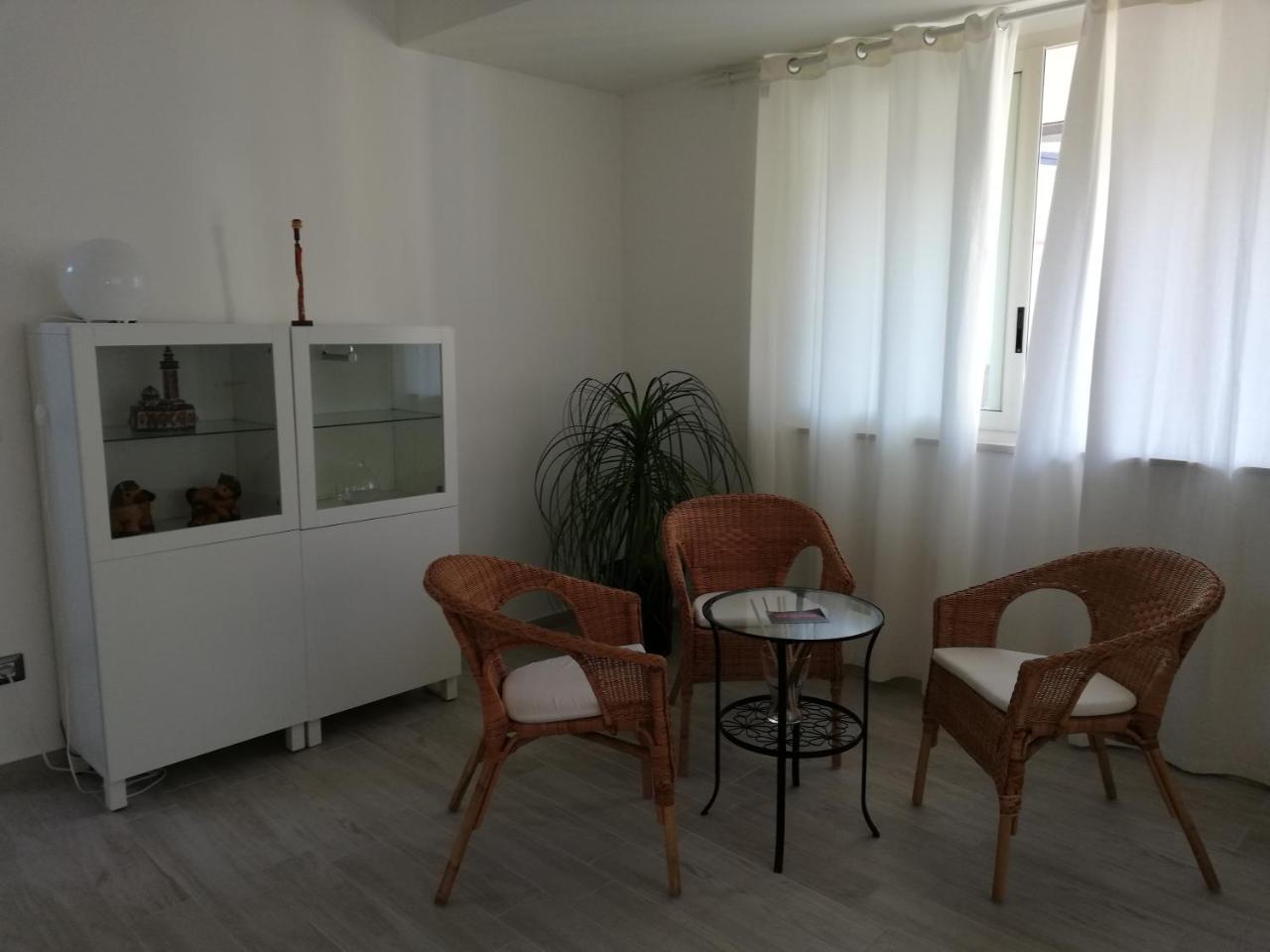 Akron B&B SantʼAlessio Siculo エクステリア 写真